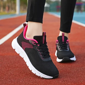 Нови дамски маратонки, модни дишащи дамски маратонки, окото обувки на равна подметка, черна лека дамски ежедневни спортни обувки