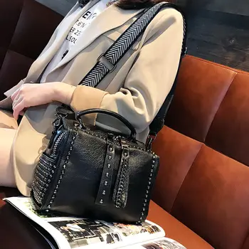 Ново потокът, Женската чанта на рамото с нитове, овча кожа, естествена кожа, дамски чанти Boston Crossbody Messegner, Дамски дамски чанти
