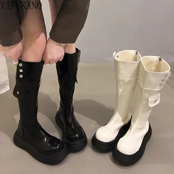 Черни дамски дълги обувки с дебела подметка в американски стил, новост 2023 г., шик дизайн, тънки престрелки ботуши на платформа, високи обувки в стил ретро
